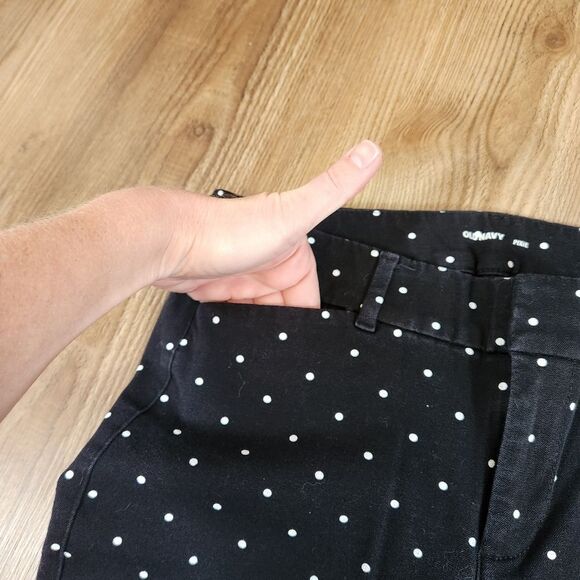 ☔️💜Old Navy Black w/White Polka Dot Pixie Pants Size 6 Tall - Picture 7 of 13